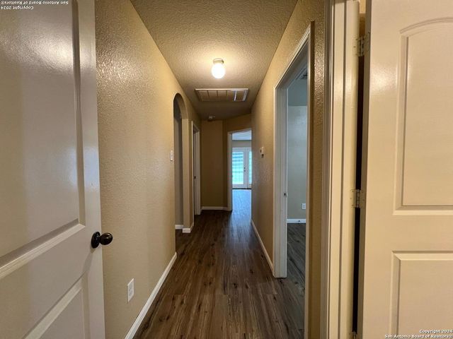 12304 Claiborne, San Antonio, TX 78252