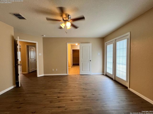 12304 Claiborne, San Antonio, TX 78252