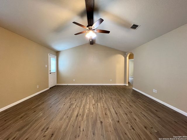 12304 Claiborne, San Antonio, TX 78252