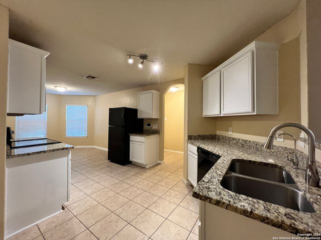 12304 Claiborne, San Antonio, TX 78252