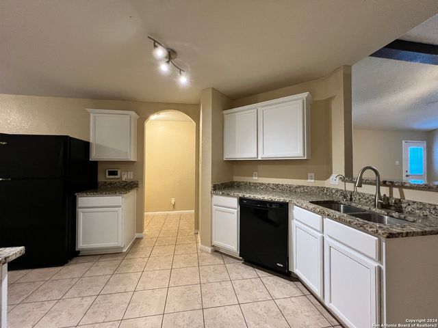 12304 Claiborne, San Antonio, TX 78252