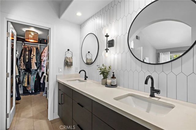 9 Matisse Circle 5, Aliso Viejo, CA 92656