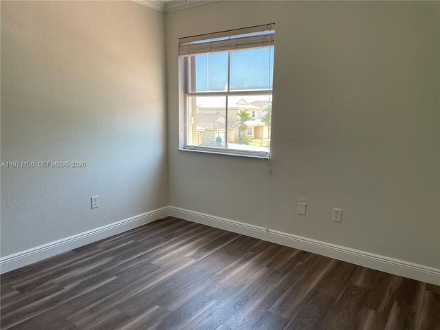 2041 SE 15th St 0, Homestead, FL 33035