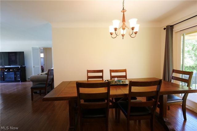 5931 Mayberry Avenue, Mayfield Heights, OH 44124