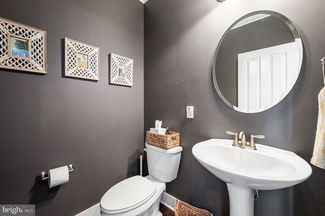 625 W MULBERRY ST, Kennett Square, PA 19348