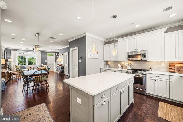 625 W MULBERRY ST, Kennett Square, PA 19348