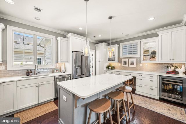 625 W MULBERRY ST, Kennett Square, PA 19348