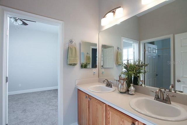 904 RIVERSCAPE STREET, Bradenton, FL 34208