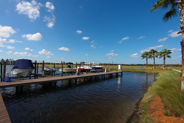 904 RIVERSCAPE STREET, Bradenton, FL 34208