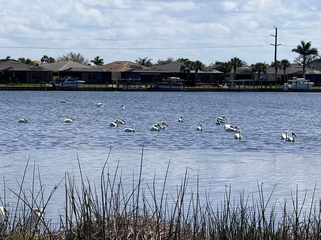 904 RIVERSCAPE STREET, Bradenton, FL 34208