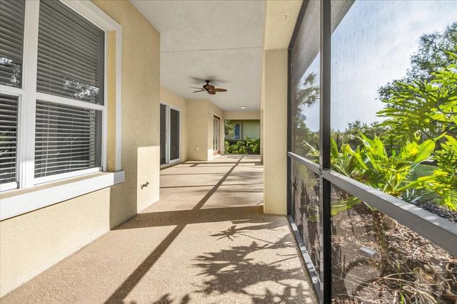 904 RIVERSCAPE STREET, Bradenton, FL 34208