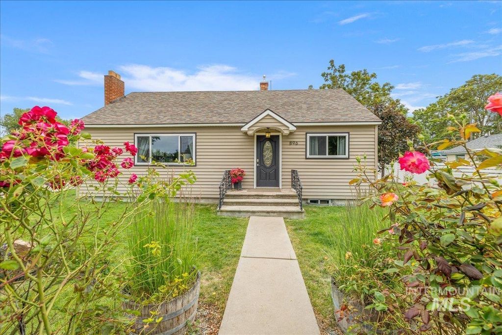 896 N 30th St, Boise, ID 83702 photo 1