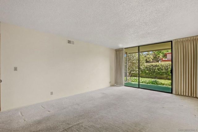 3130 Avenida de Portugal 102, San Diego, CA 92106
