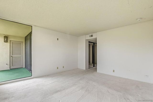 3130 Avenida de Portugal 102, San Diego, CA 92106
