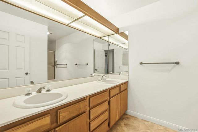 3130 Avenida de Portugal 102, San Diego, CA 92106