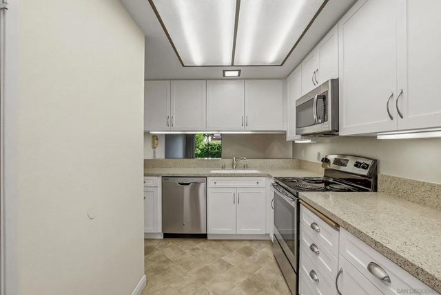 3130 Avenida de Portugal 102, San Diego, CA 92106