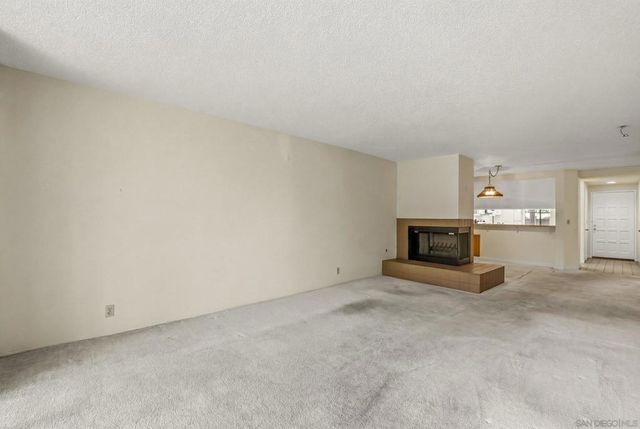 3130 Avenida de Portugal 102, San Diego, CA 92106