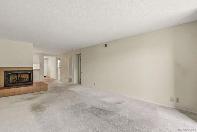 3130 Avenida de Portugal 102, San Diego, CA 92106