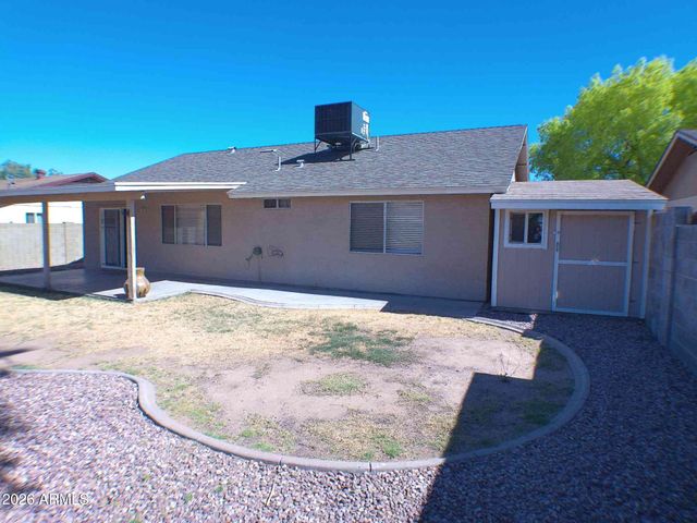 5625 W SUNNYSIDE Drive, Glendale, AZ 85304