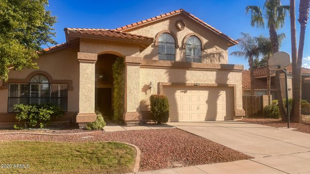 6951 W KRISTAL Way, Glendale, AZ 85308
