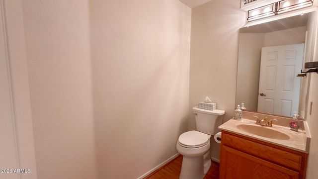 6951 W KRISTAL Way, Glendale, AZ 85308