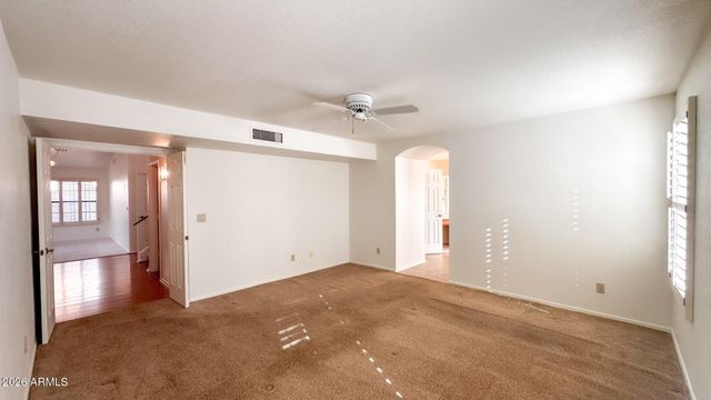 6951 W KRISTAL Way, Glendale, AZ 85308