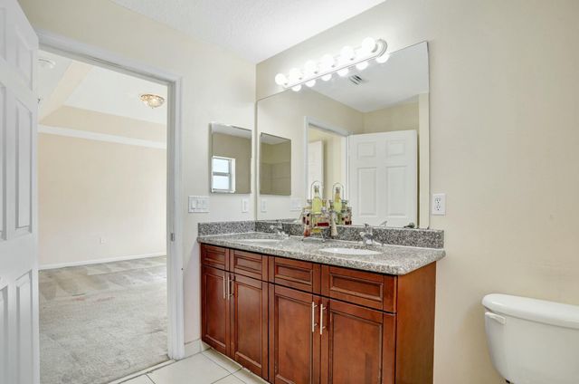 901 SW 15th Street, Deerfield Beach, FL 33441
