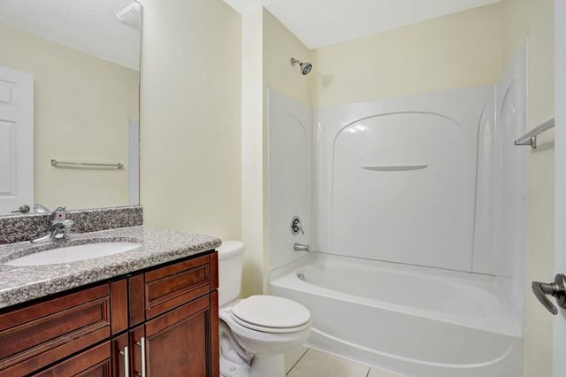 901 SW 15th Street, Deerfield Beach, FL 33441