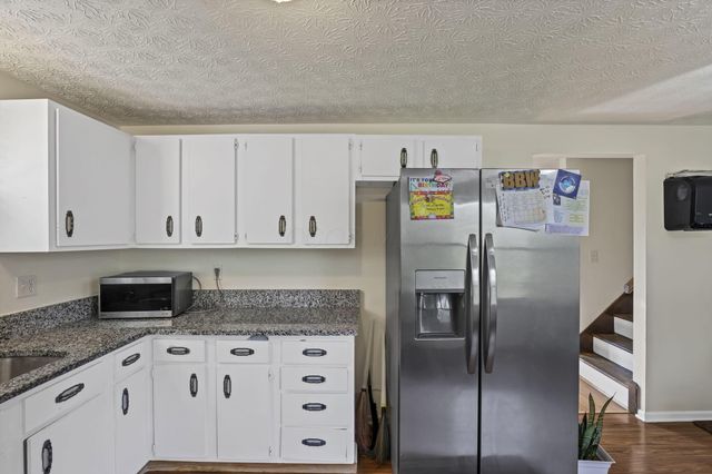 926 Hilton Drive, Reynoldsburg, OH 43068