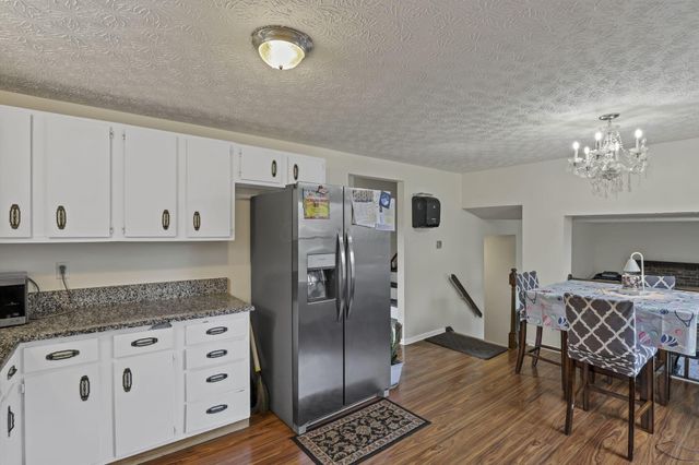 926 Hilton Drive, Reynoldsburg, OH 43068