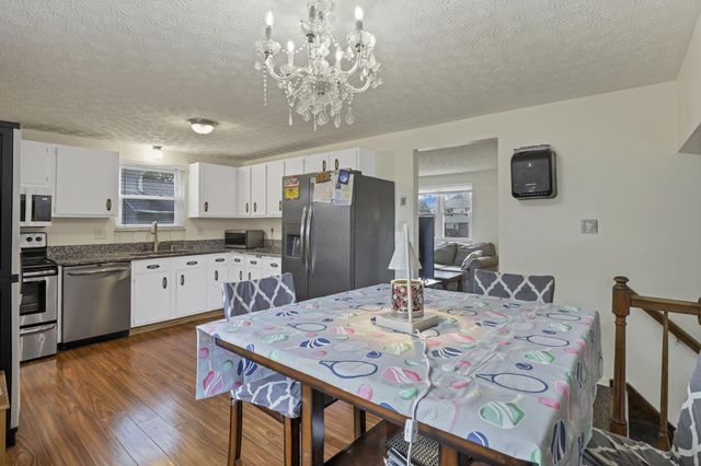 926 Hilton Drive, Reynoldsburg, OH 43068