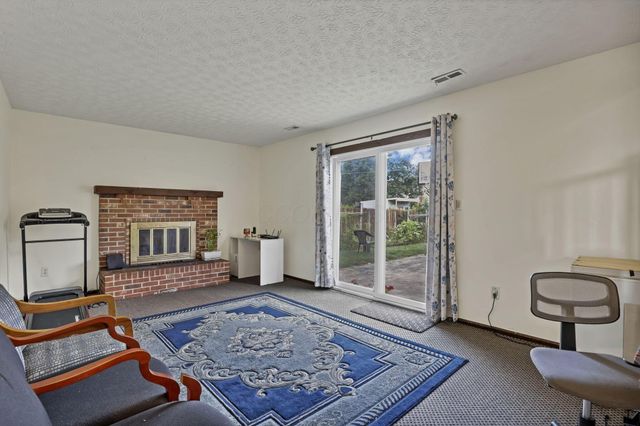 926 Hilton Drive, Reynoldsburg, OH 43068