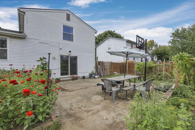 926 Hilton Drive, Reynoldsburg, OH 43068