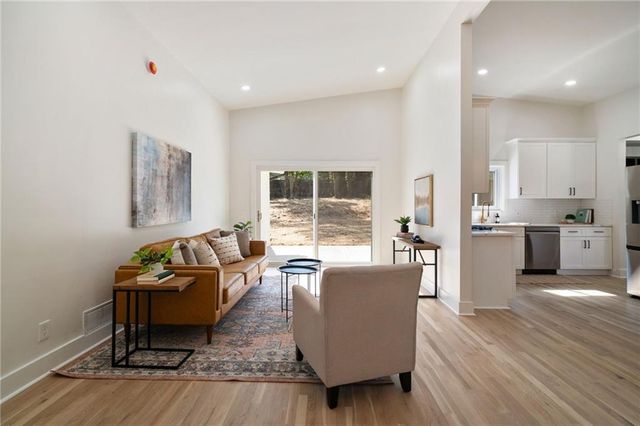 974 Clydesdale Drive, Marietta, GA 30062