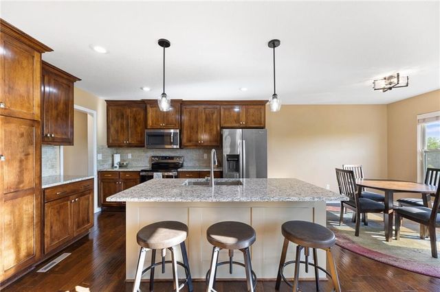 3405 N 109th Terrace, Kansas City, KS 66109