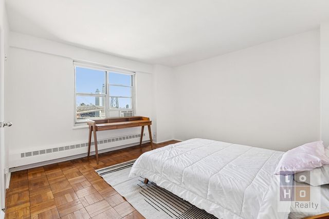 477 Fdr Dr Apt 1605M, New York City, NY 10002