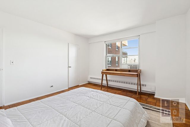 477 Fdr Dr Apt 1605M, New York City, NY 10002