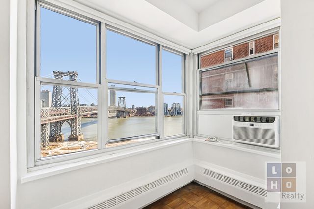 477 Fdr Dr Apt 1605M, New York City, NY 10002