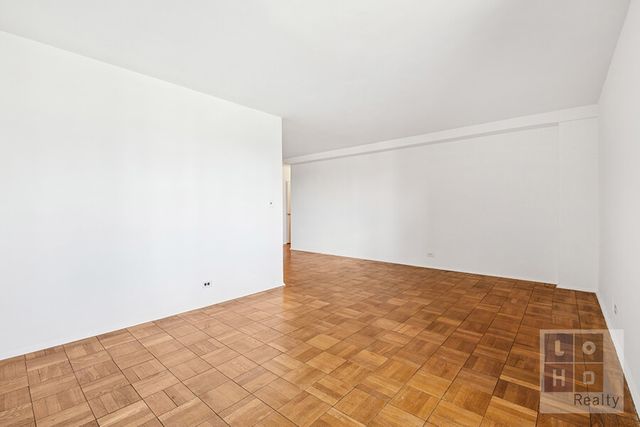 477 Fdr Dr Apt 1605M, New York City, NY 10002