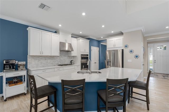 6017 MAIDENSTONE WAY, Palmetto, FL 34221