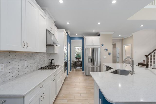 6017 MAIDENSTONE WAY, Palmetto, FL 34221