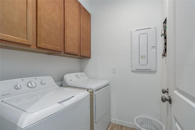 6017 MAIDENSTONE WAY, Palmetto, FL 34221