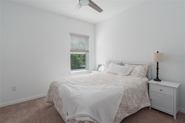 6017 MAIDENSTONE WAY, Palmetto, FL 34221