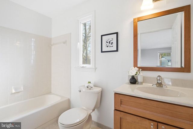 8309 TERRA GRANDE AVE, Springfield, VA 22153