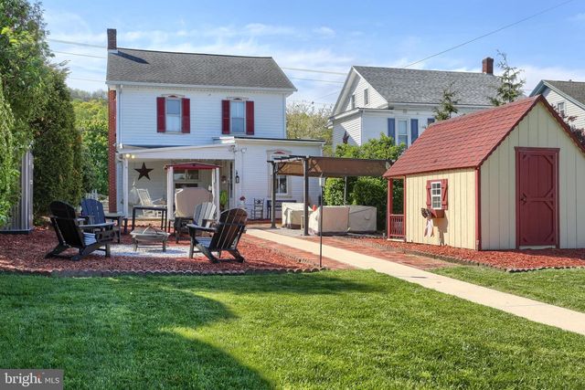 229 W MAIN ST, Elizabethville, PA 17023