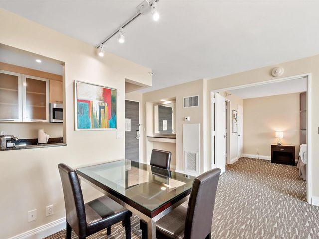 2670 E Sunrise Boulevard 524, Fort Lauderdale, FL 33304