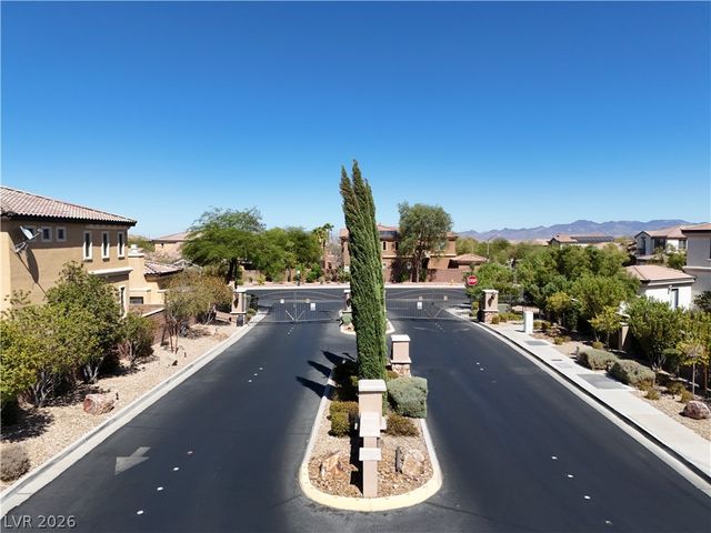 8358 Nelson Ridge Lane, Las Vegas, NV 89178