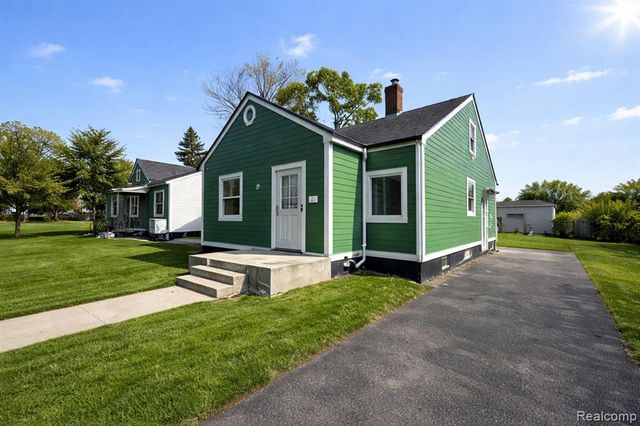 19424 Orleans Street, Detroit, MI 48203