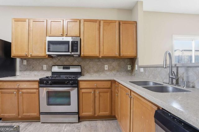 507 Waterfall Drive, Canton, GA 30114