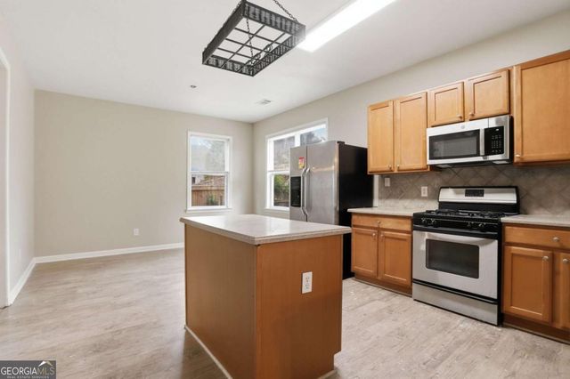 507 Waterfall Drive, Canton, GA 30114